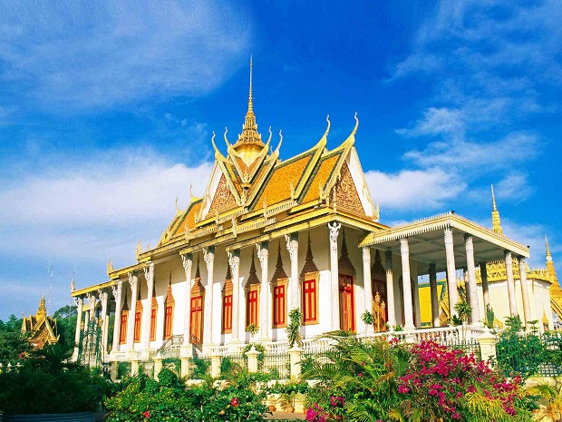 Cung điện hoàng gia Phnom Penh
