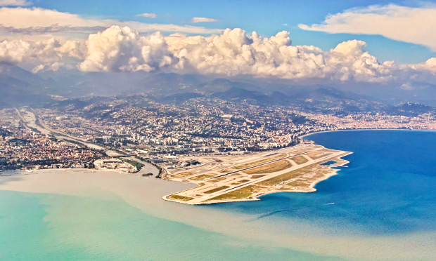 Sân bay Côte D'Azur