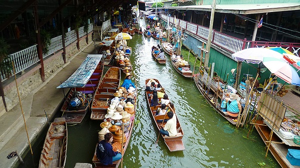 Quang cảnh chợ nổi, Thái Lan