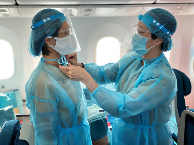 Thực hiện đảm bảo an toàn bay Vietnam Airlines
