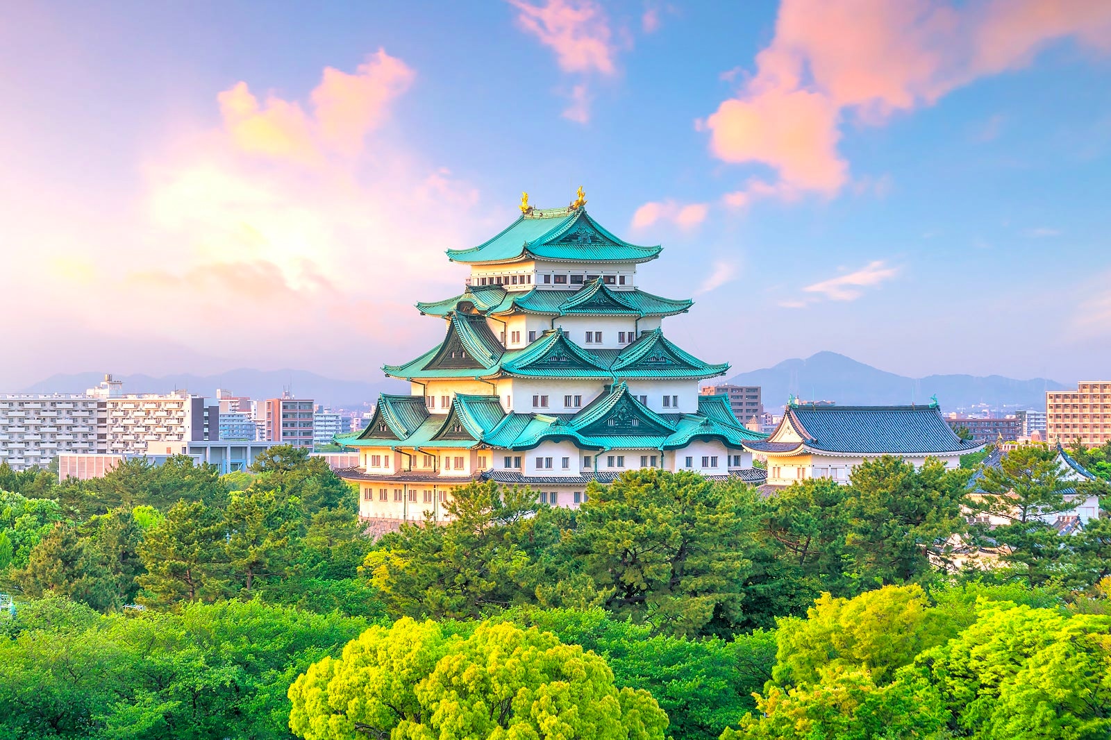 Vé Máy Bay Giá Rẻ Đi Nagoya – Khám Phá Thành Phố Hiện Đại và Truyền Thống –  Vlink.vn